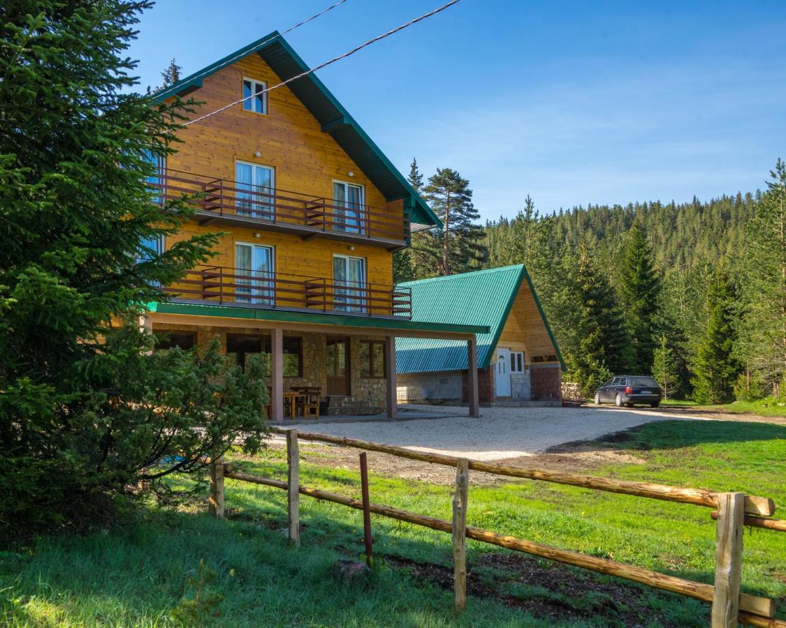 Apartmani Jezero Žabljak Buitenkant foto