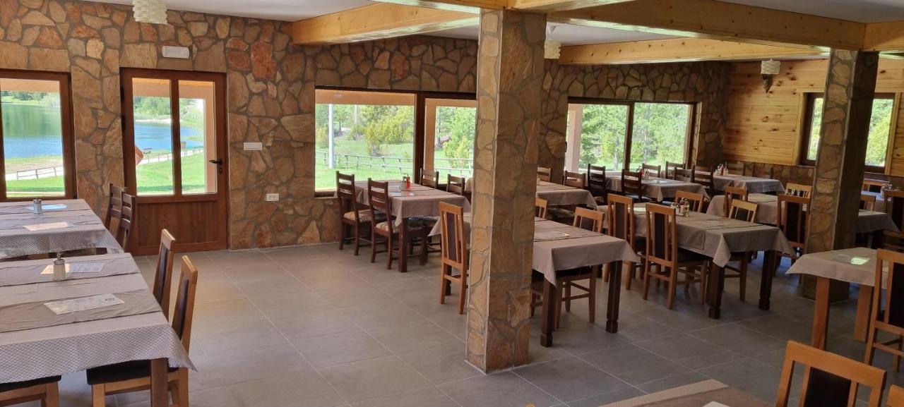 Apartmani Jezero Žabljak Buitenkant foto