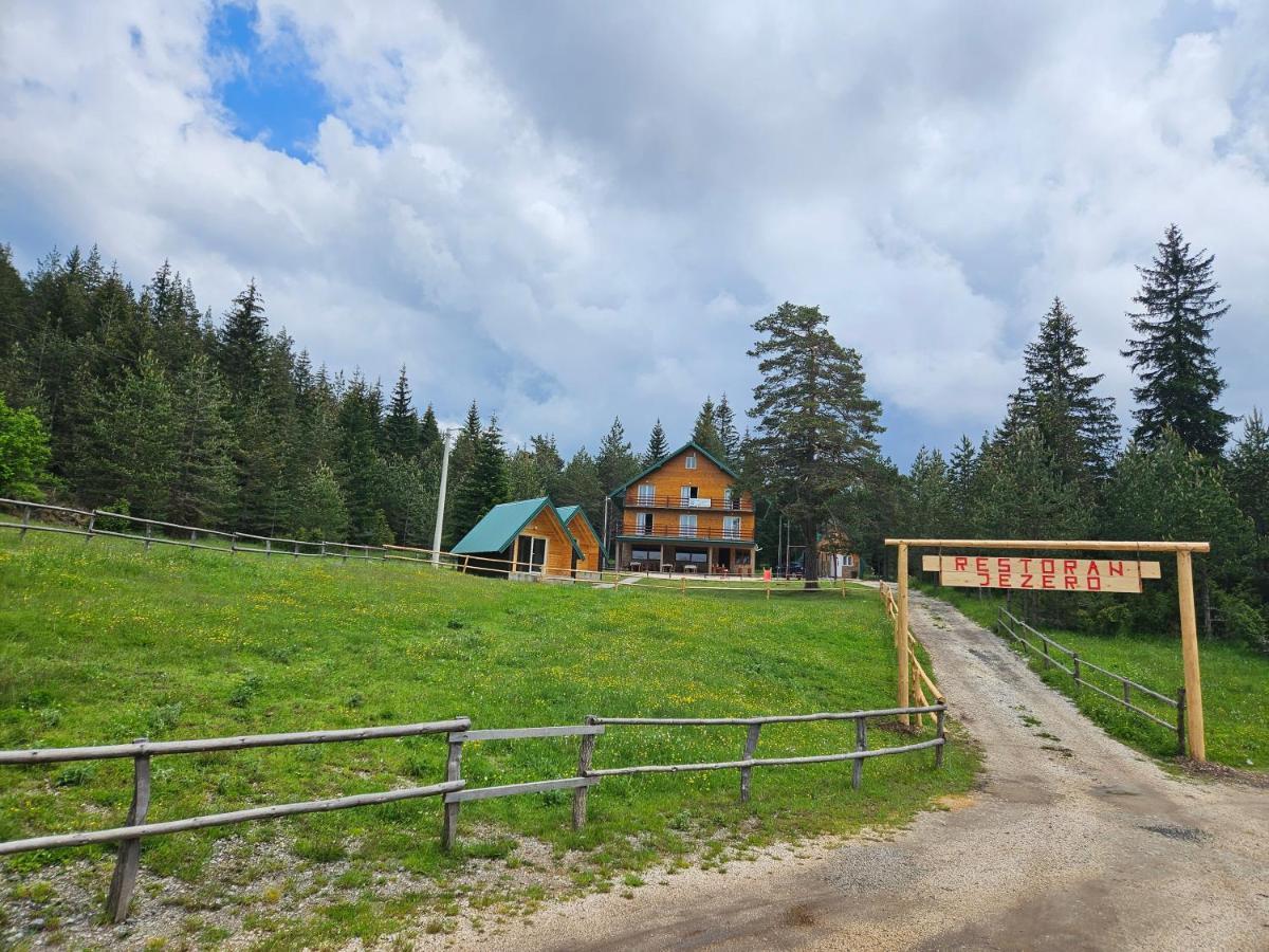 Apartmani Jezero Žabljak Buitenkant foto