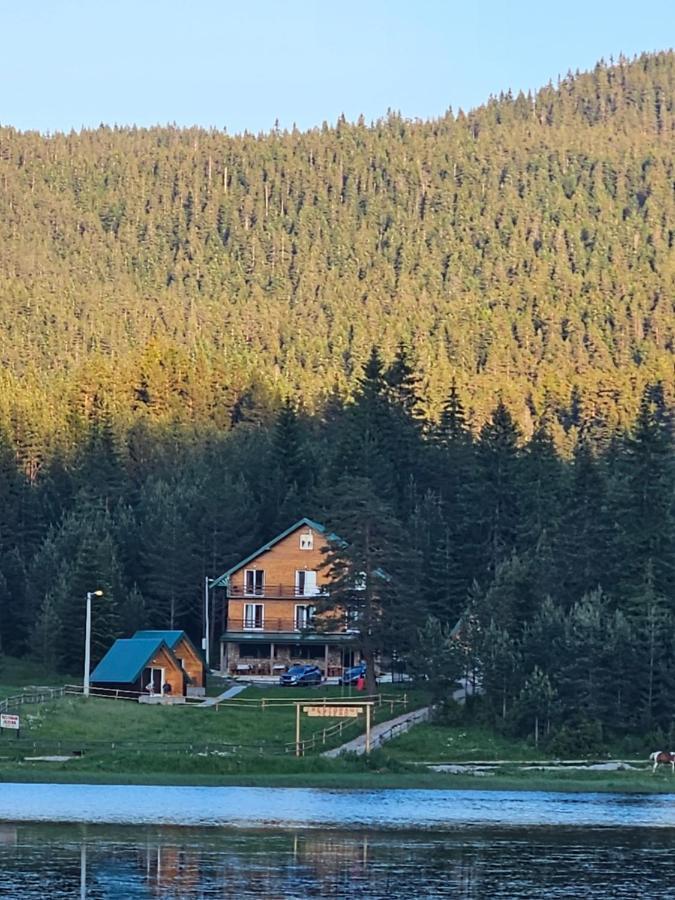 Apartmani Jezero Žabljak Buitenkant foto